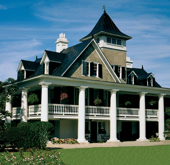 PHOTOGRAPHY:  DAN QUIGLEY, COMMERCIAL, EXTERIOR